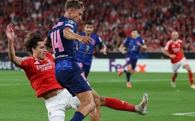 皇家社会连胜战绩终结,遭遇马德里竞技逆转的简单介绍 皇家社会连胜战绩终结,遭遇马德里竞技逆转的简单介绍