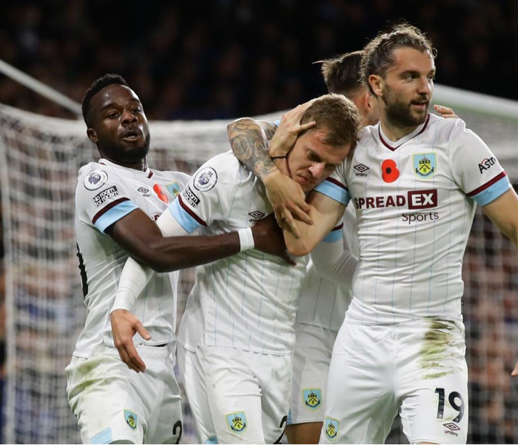 切尔西客场憾平伯恩利,无缘三分 切尔西客场憾平伯恩利,无缘三分