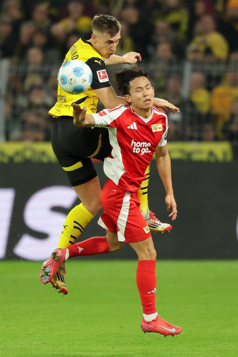 星空体育官网app-柏林联队主场不敌，遭遇无缘胜利