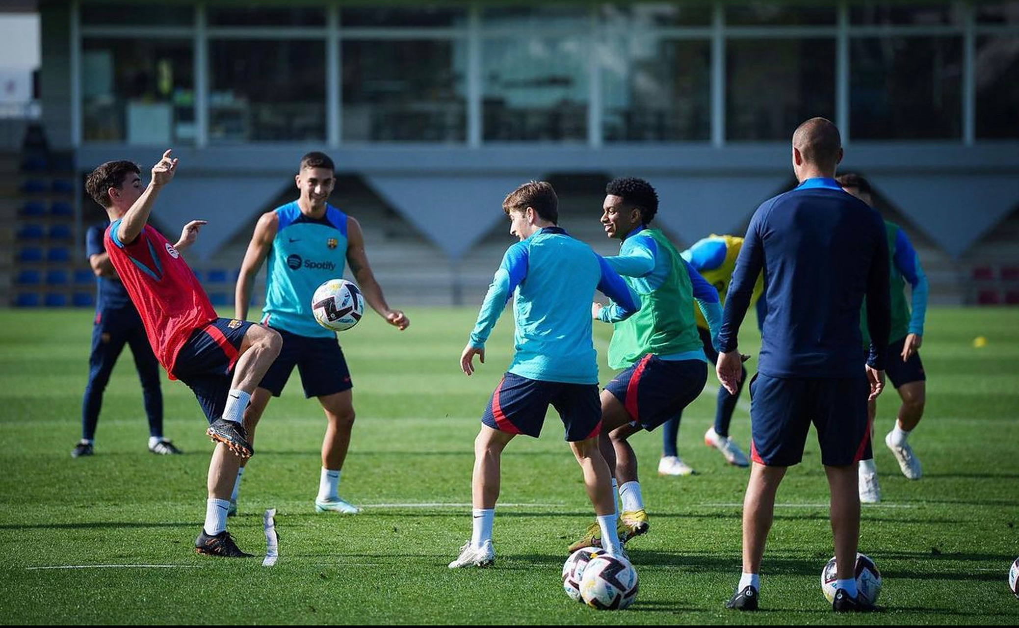 星空体育官方入口-瓦伦西亚士气高涨，连胜势不可挡追赶巴萨的简单介绍