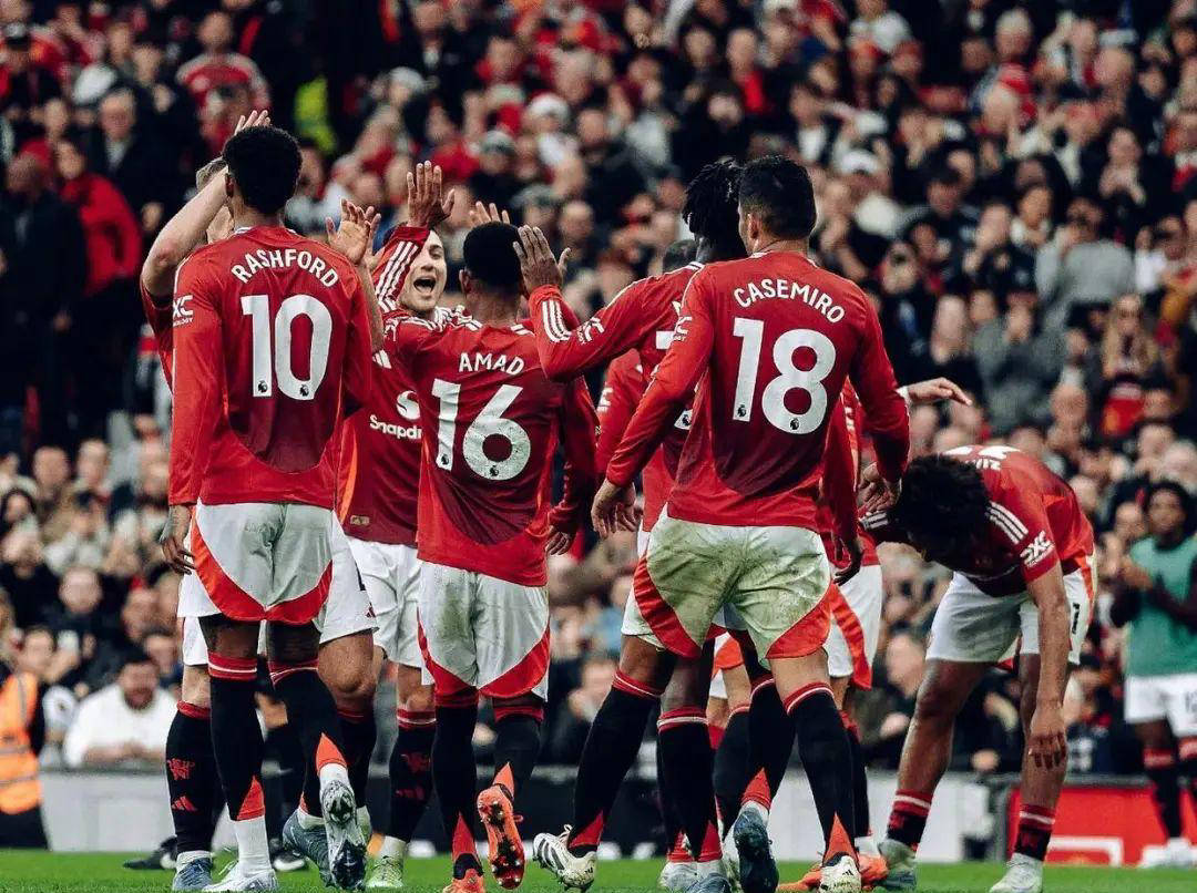 星空体育app-曼联战术调整，关键球员或将首发出战的简单介绍