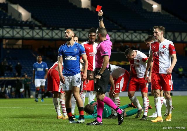 包含足球快讯:东方队伍的胜利引发热议的词条 包含足球快讯:东方队伍的胜利引发热议的词条