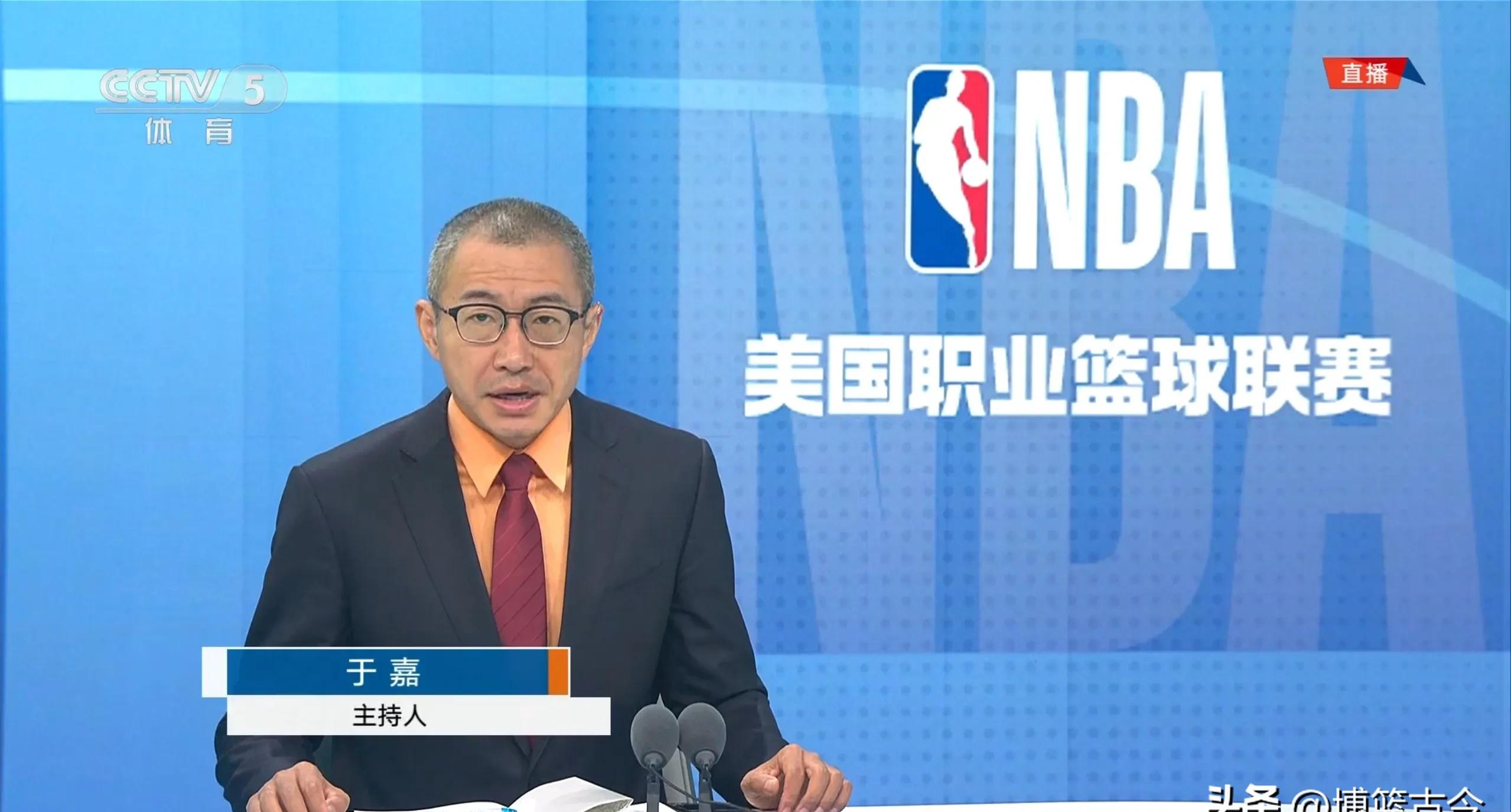 大陆篮球职业赛事掀起热潮,球迷情绪高涨 大陆篮球职业赛事掀起热潮,球迷情绪高涨