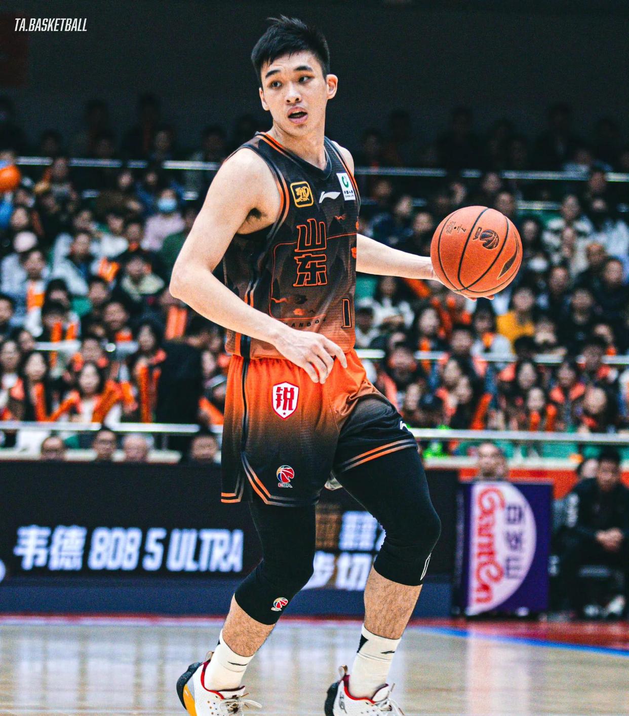 星空体育网址-山东男篮再添一城，领先优势扩大的简单介绍