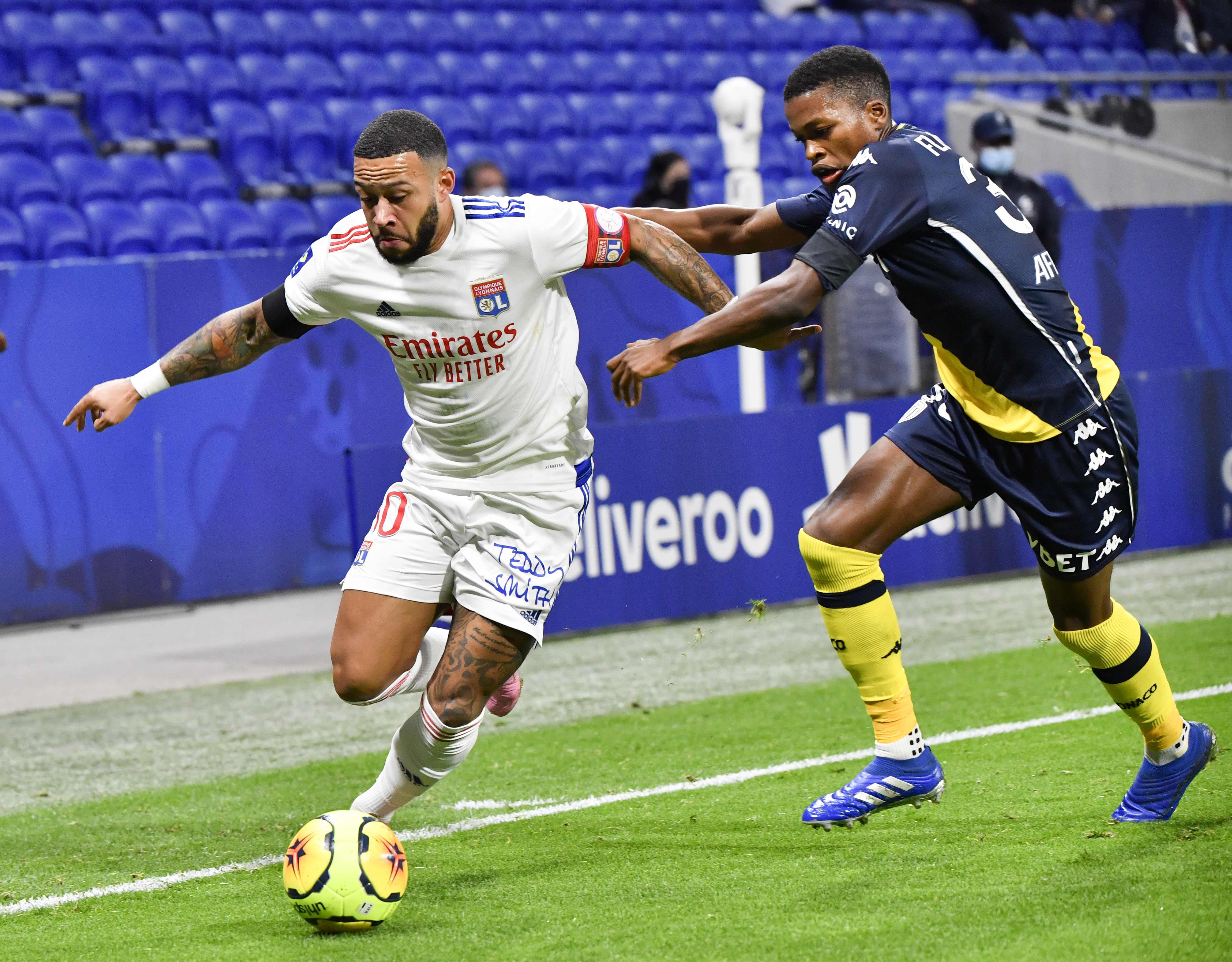 星空体育竞技-里尔主场大胜里昂，取得重要胜利的简单介绍