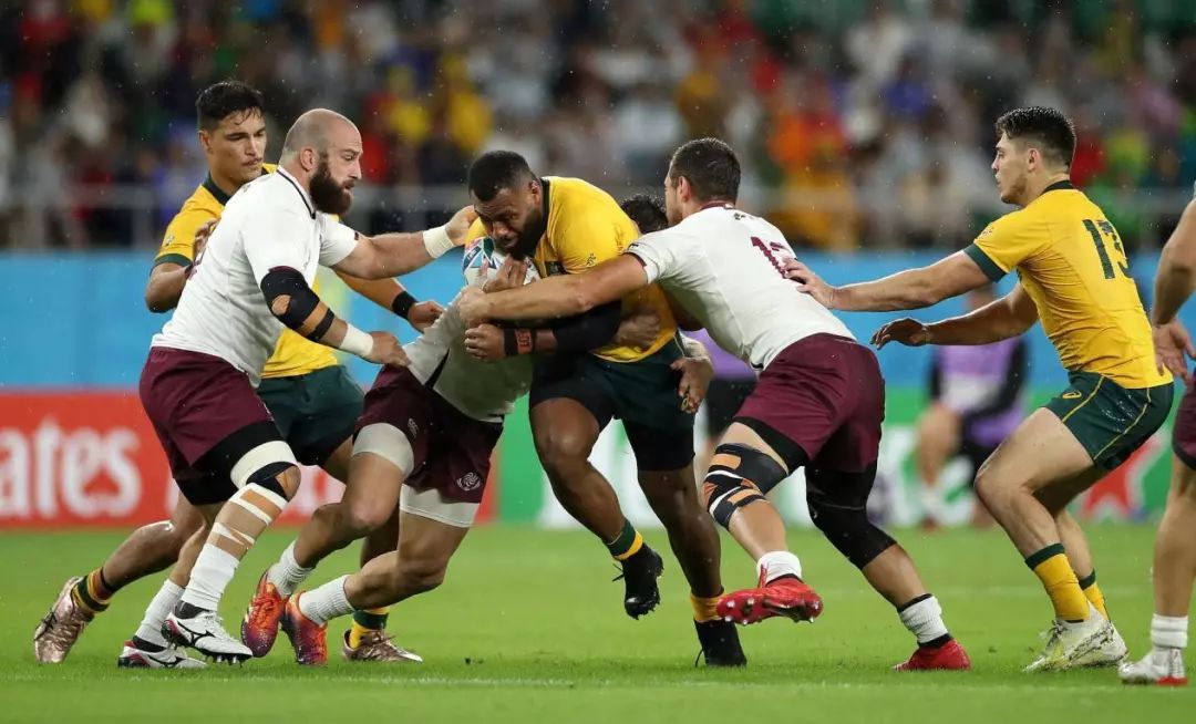 爱尔兰男子足球队豪取胜利,成功晋级八强 爱尔兰男子足球队豪取胜利,成功晋级八强