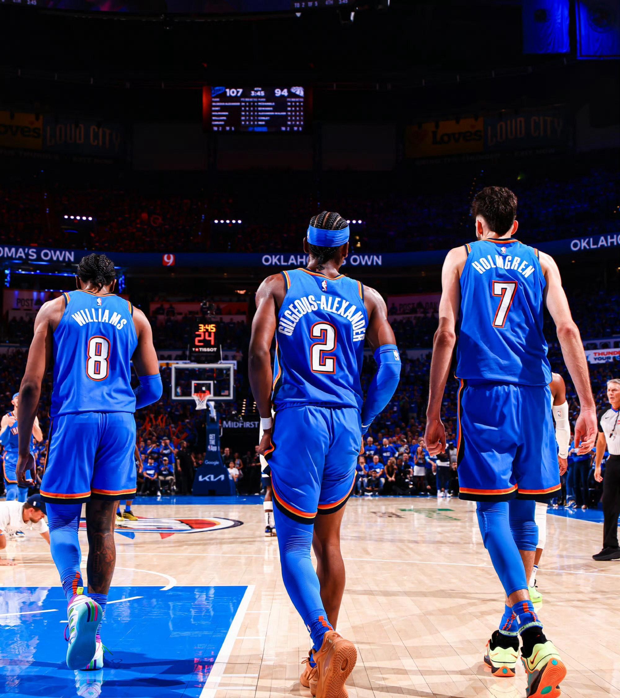 快船客场击败湖人,迎来三连胜的简单介绍 快船客场击败湖人,迎来三连胜的简单介绍