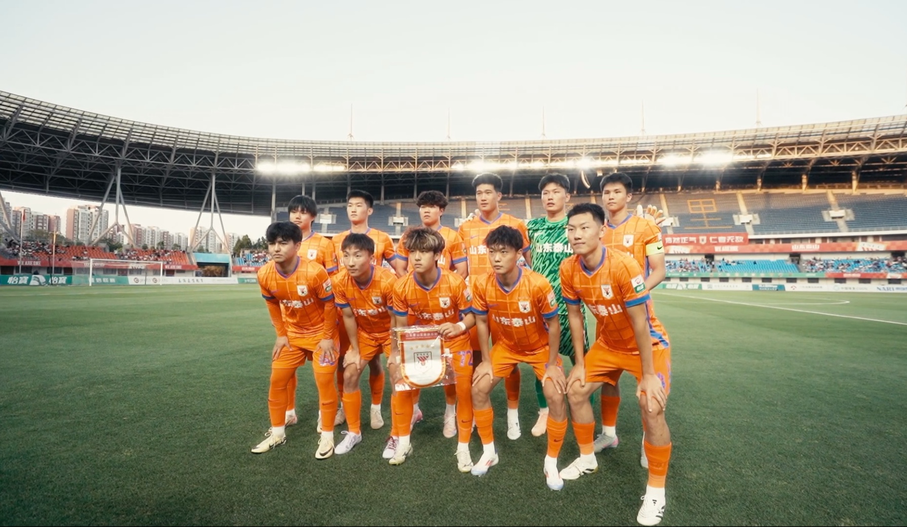 星空体育地址-山东队大展拳脚，主场获胜关键