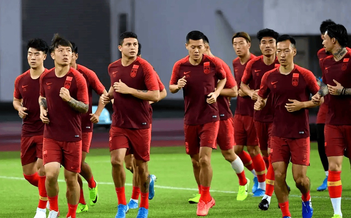 星空体育网站入口-包含国内男子足球赛场传来好消息的词条